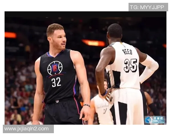 同名球星的传奇对决 足球与篮球界的偶然重合与巧合分析